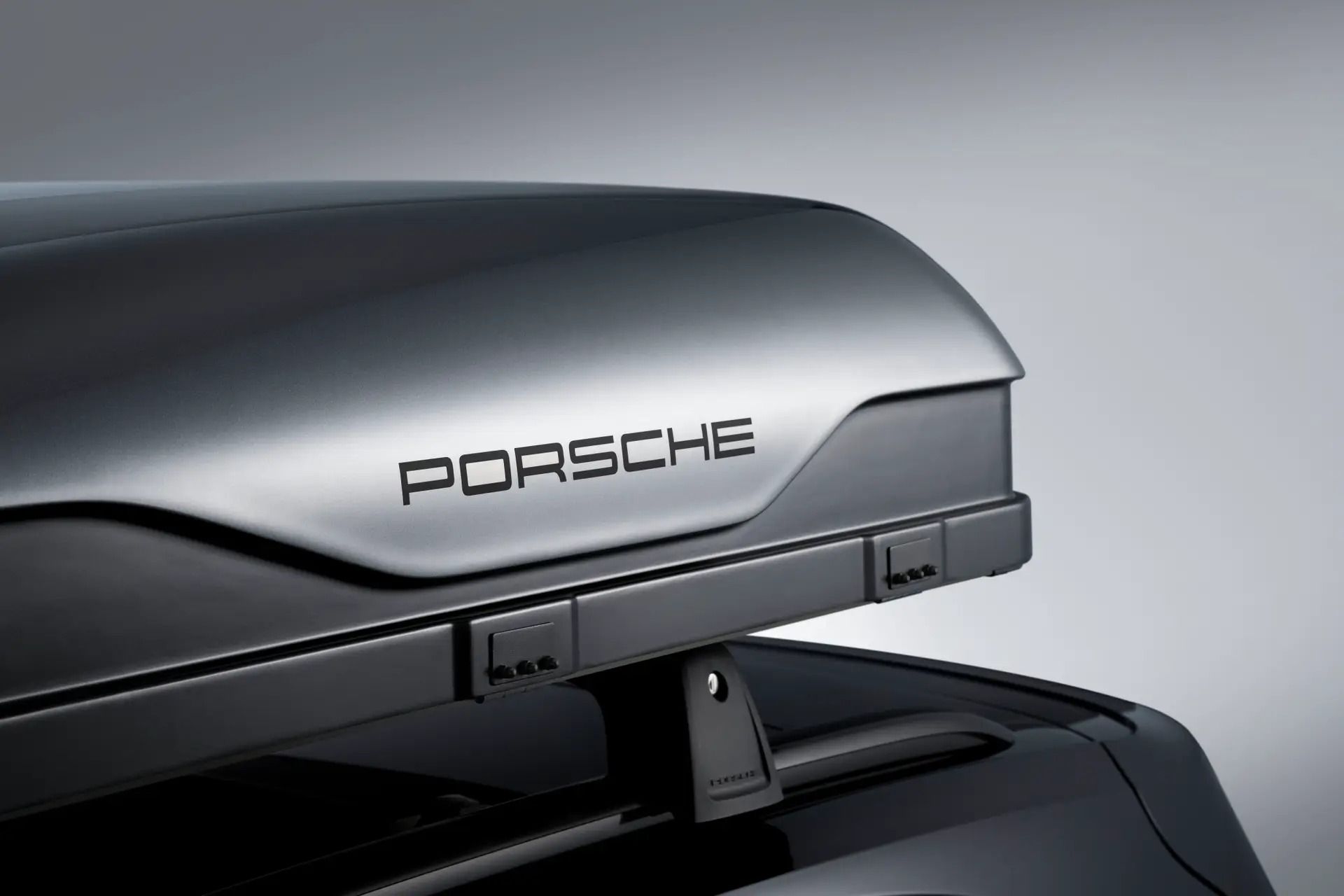 detalhe da barraca feita pela porsche tequipment