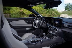 ford mustang gt 2024 interior quadro de instrumento
