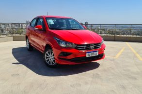 fiat cronos drive 1 3 cvt vermelho 2023 frente