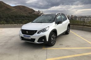 peugeot 2008 grife thp branco 2022 frente