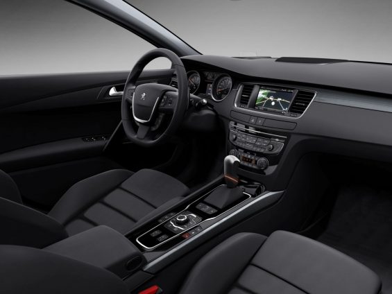 peugeot 508 interior painel