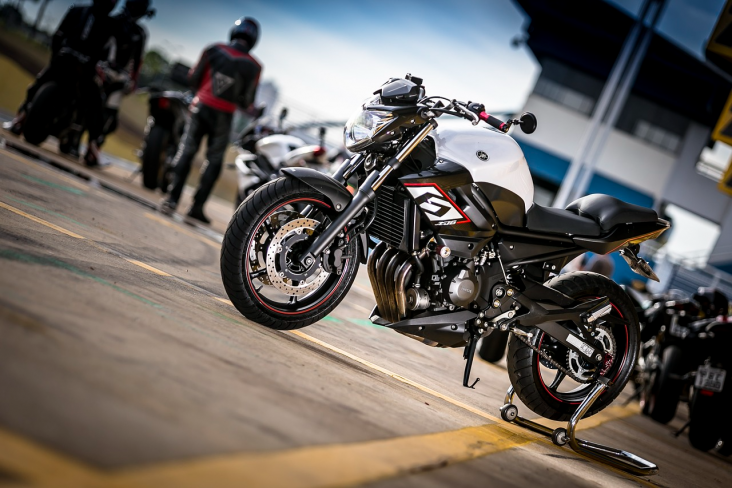 Honda Hornet 500: a sucessora da CB 500F - MOTOO