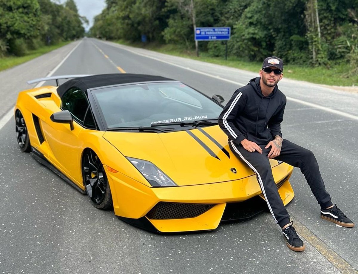 Qual é a Lamborghini do influencer Big Jhow, preso nesta quinta?