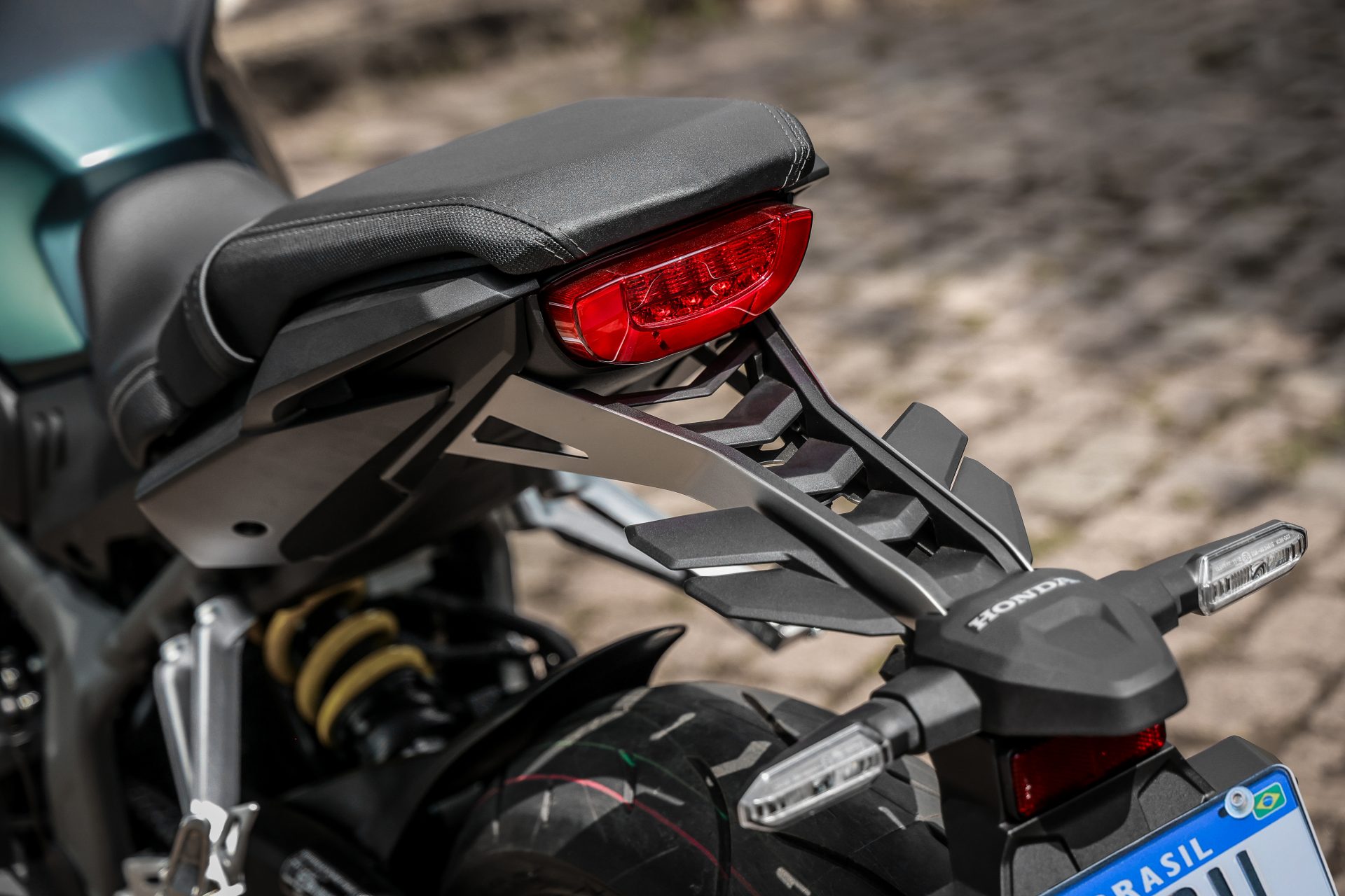 cb 650r 2023 detalhes verd 9 1