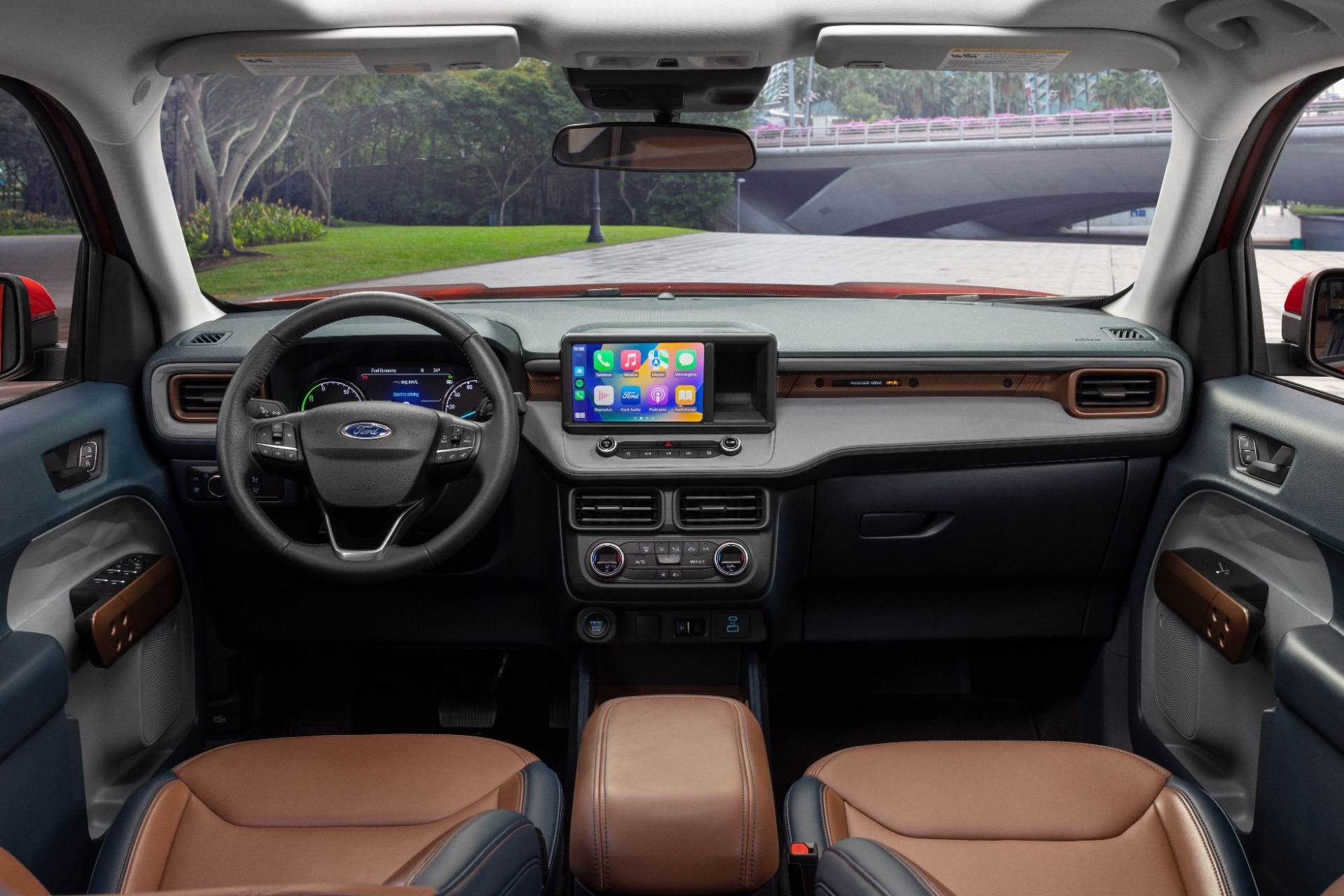 ford maverick hybrid interior painel