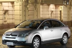 citroen c4 pallas prata frente