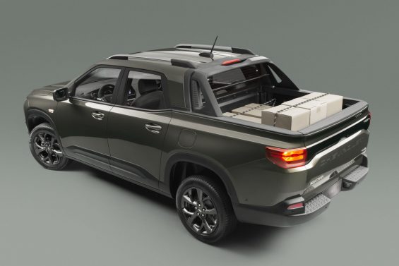 chevrolet nova montana premier 2023 marrom traseira estudio cacamba cheia