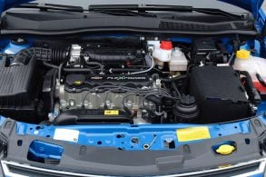 chevrolet vectra gt x 2009 cofre do motor