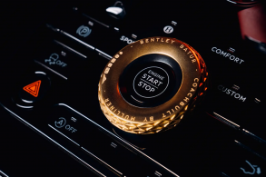 Bentley ouro maciço