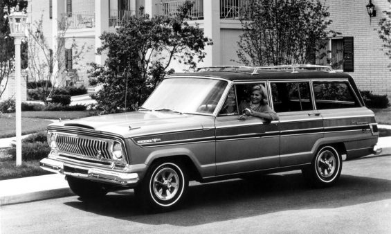 jeep super wagoneer 1966 frente foto antiga