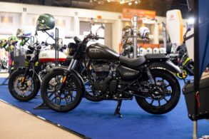 Royal Enfield Meteor 350 bate recorde de vendas