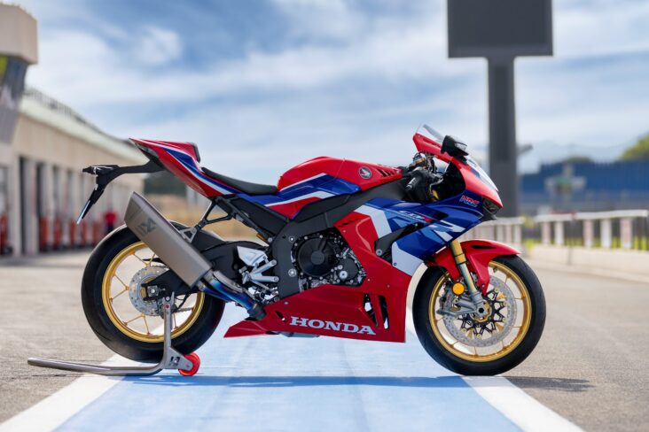 Honda Cbr 1000rr R Fireblade Sp 2023 Chega Por R 198500 3394