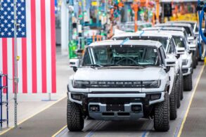 picape hummer ev gm recorde lucros eua plr
