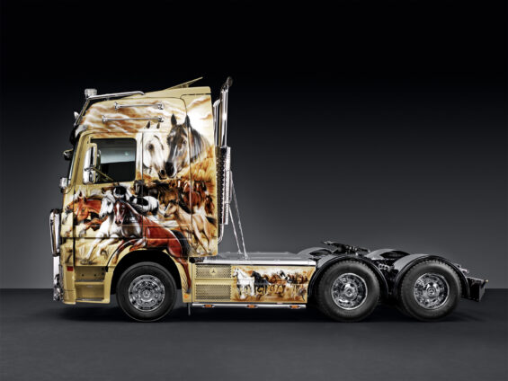 mercedes benz actros truck n roll edition1