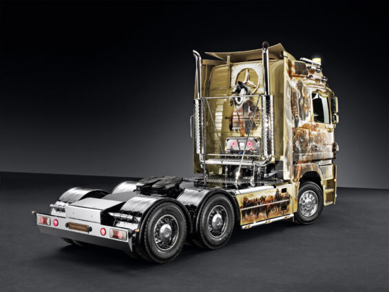 mercedes benz actros truck n roll edition3