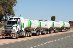 kenworth road train