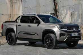 volkswagen amarok 2024 prata frente e lateral nova geracao