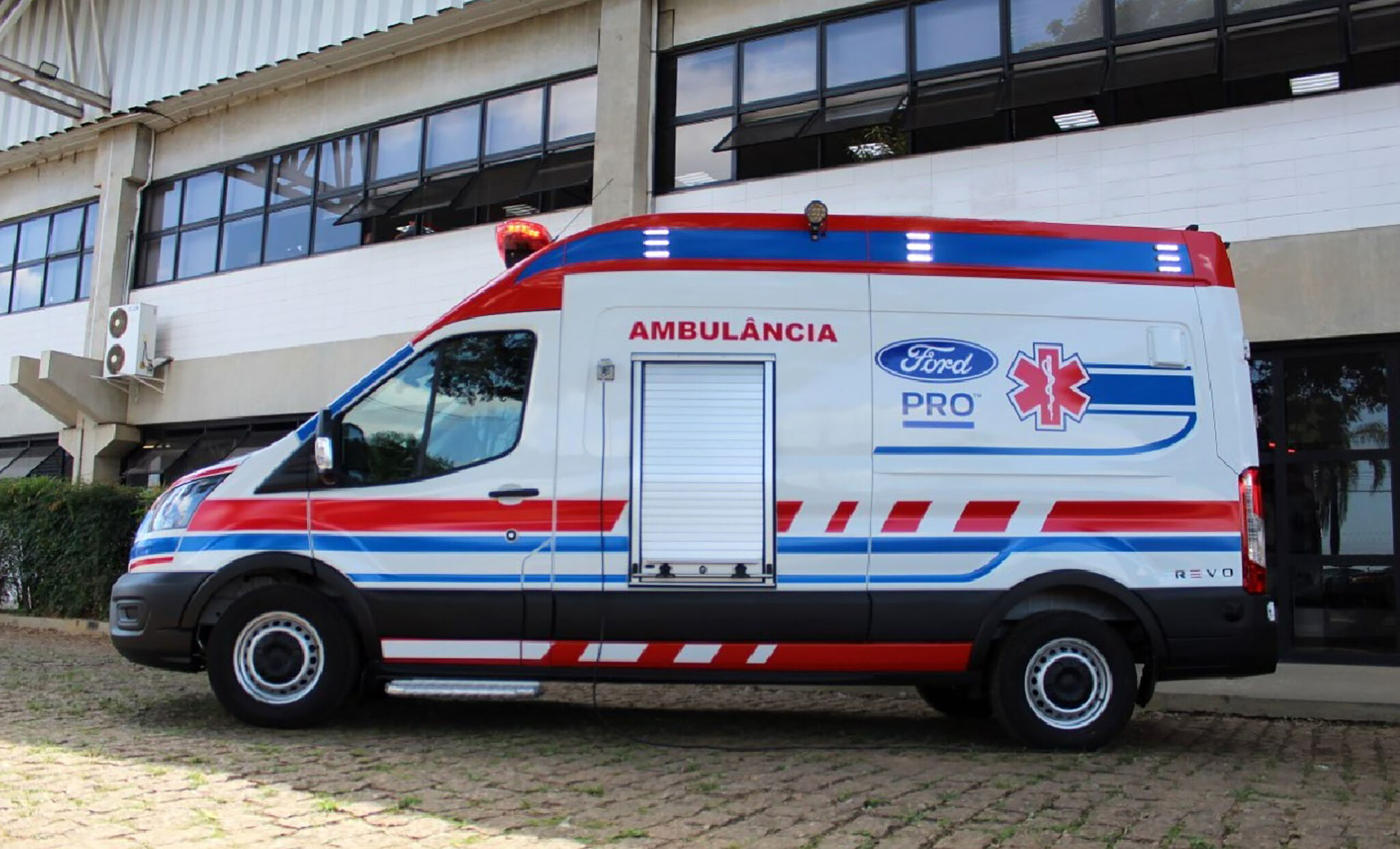 fordtransitambulancia