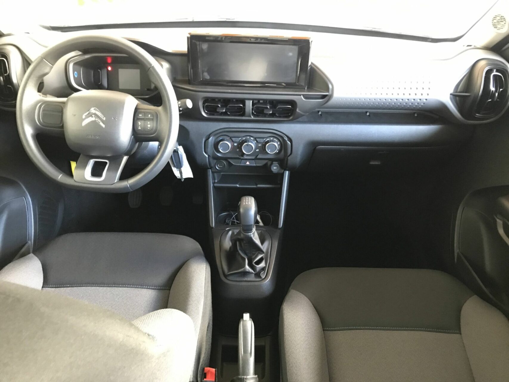 Carros na Web, Citroen C3 Live Pack 1.0 2023