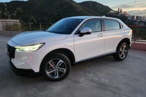 honda hr v touring 2023 branco frente lateral e traseira 2