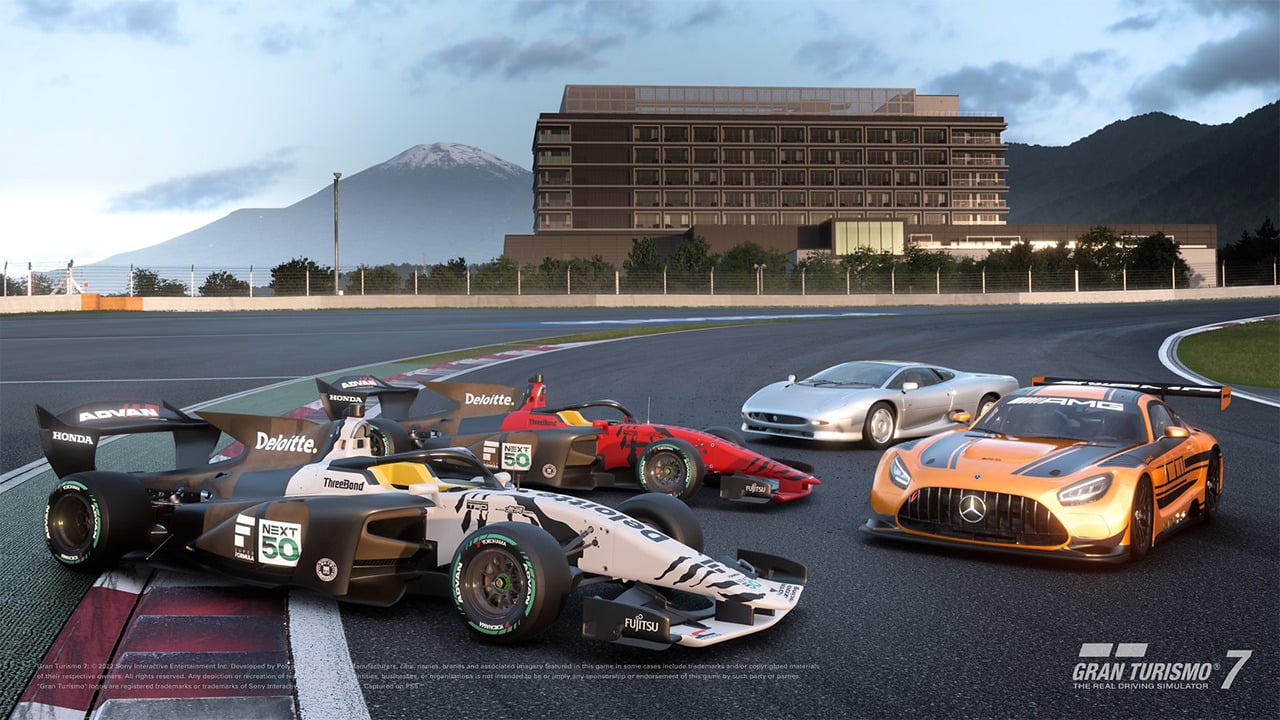 Apresentamos a atualização de abril de Gran Turismo 7: Adicionamos três  novos carros e um novo layout de pista! 