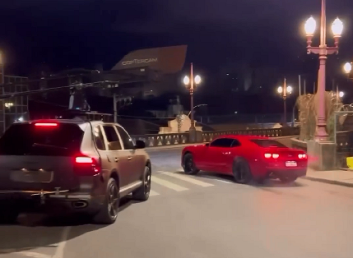 VÍDEO : Corrida de carros sem motor em Belo Horizonte