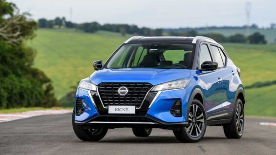 nissan kicks exclusive 2022 frente