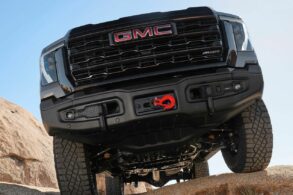 gmc sierra hd at4x 2024 frente suspensao assoalho