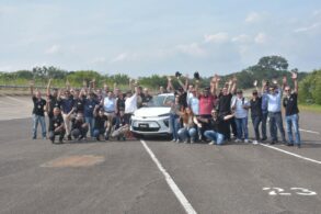 brasil estabelece recorde global de autonomia do bolt euv recorde b