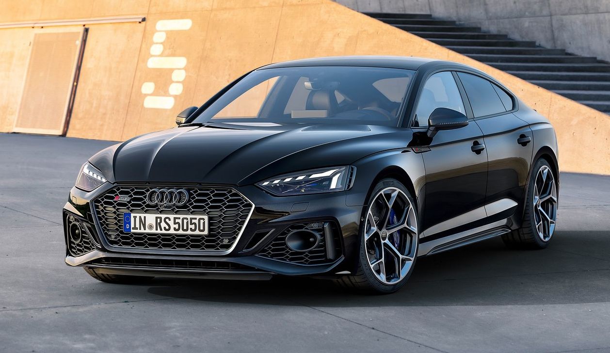 audi rs5 competition plus 2023 preto frente e lateral