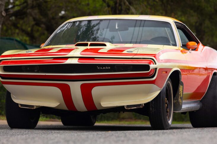 plymouth barracura leilao 10 milhoes indy mecum