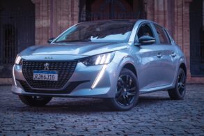 peugeot 208 style 1 0 firefly cinza artense frente parado