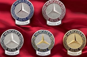 medalha mercedes quilometragem carro
