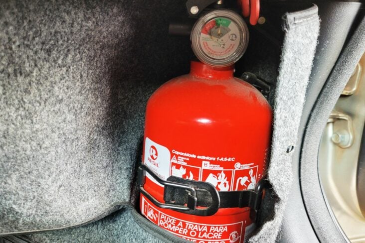 extintor de incencio resil em honda fit 2006