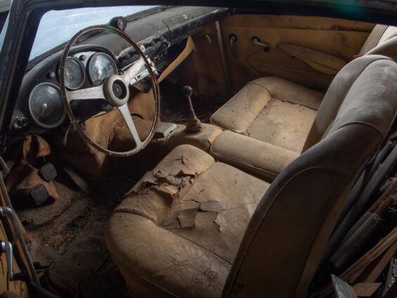 ferrari 250 gt coupe pinin farina 1956 interior