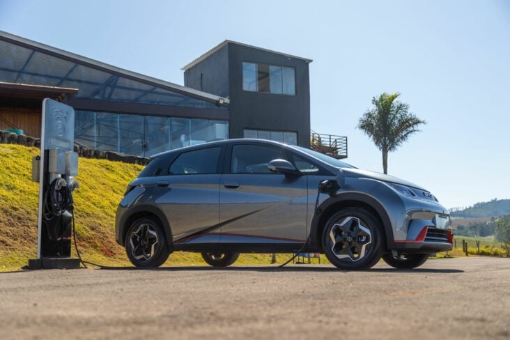 byd dolphin carro eletrico recarga 1