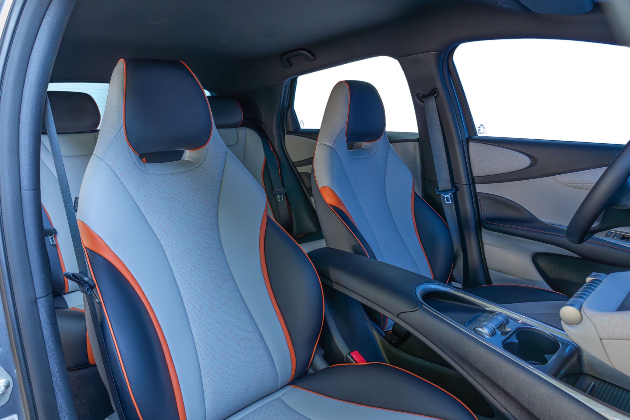 byd dolphin interior detalhes 19