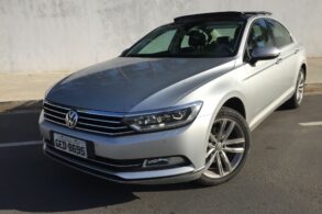 volkswagen passat highline 2019 prata frente lateral traseira interior painel bancos porta malas 3