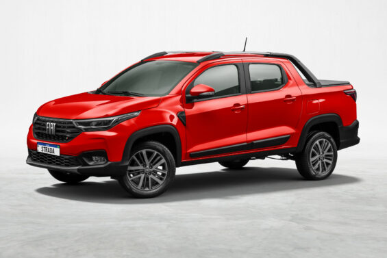 fiat strada volcano 2024 vermelho montecarlo frente