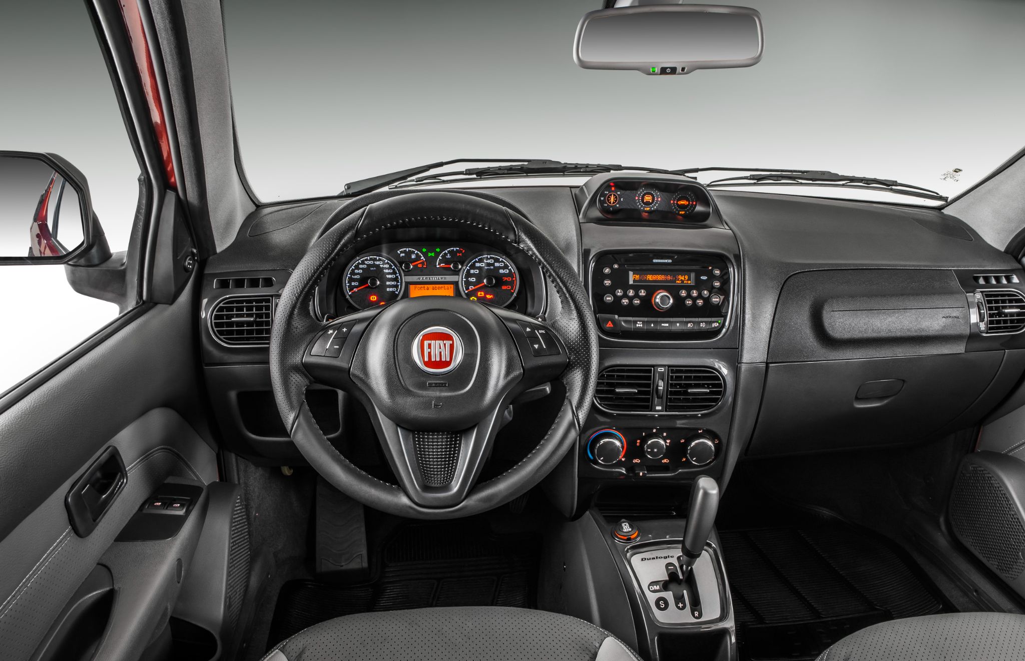 fiat strada adventure cd dualogic interior painel