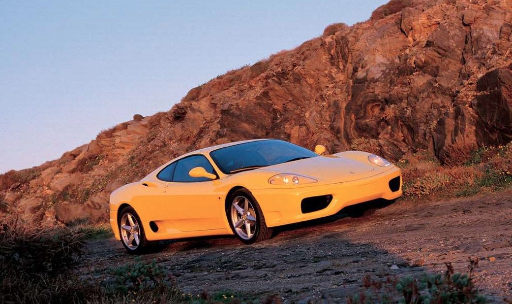 ferrari 360 modena amarela frente e lateral