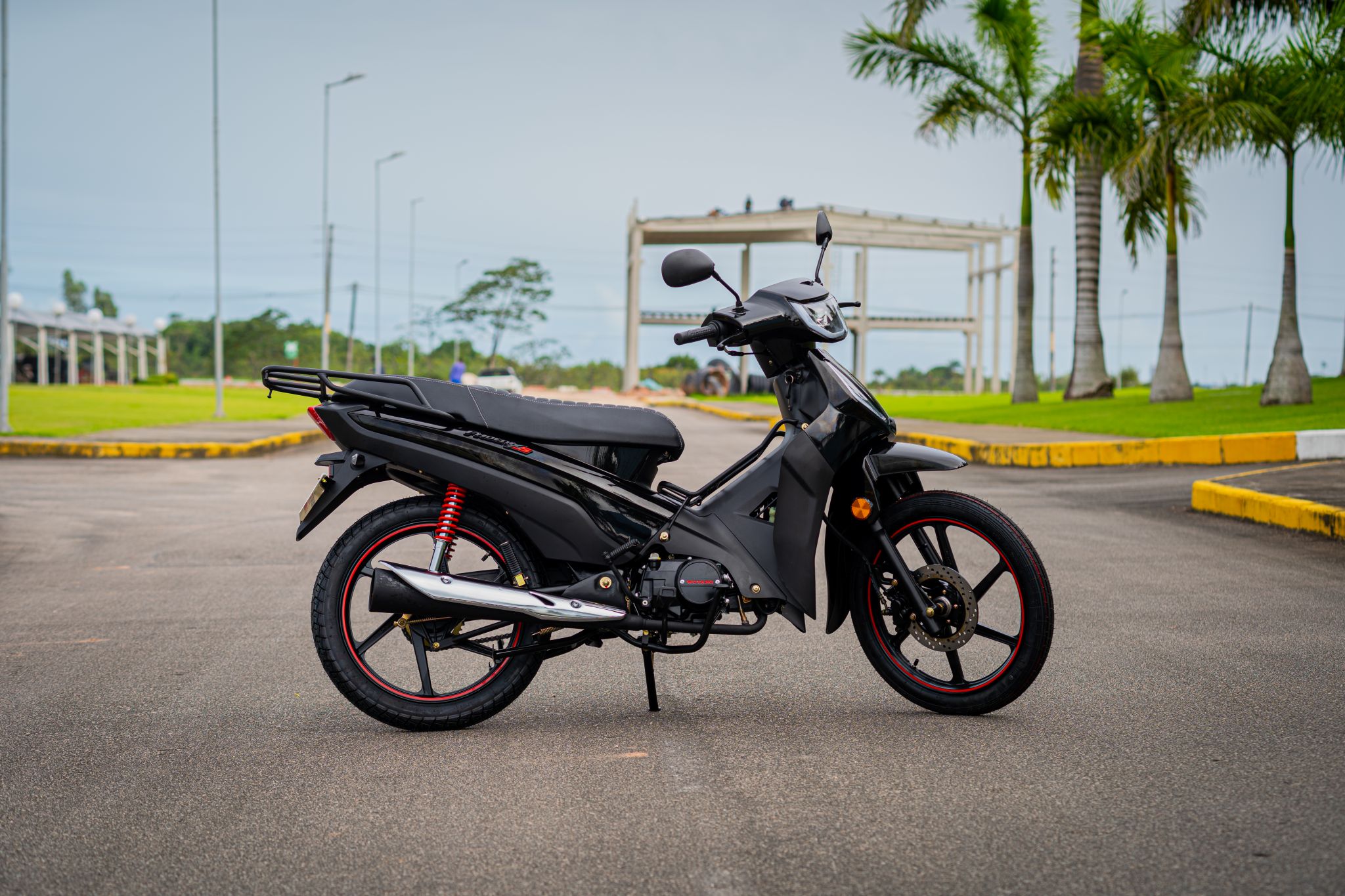 Shineray Phoenix S EFI: primeiro ciclomotor com injeção eletrônica do Brasil é lançado