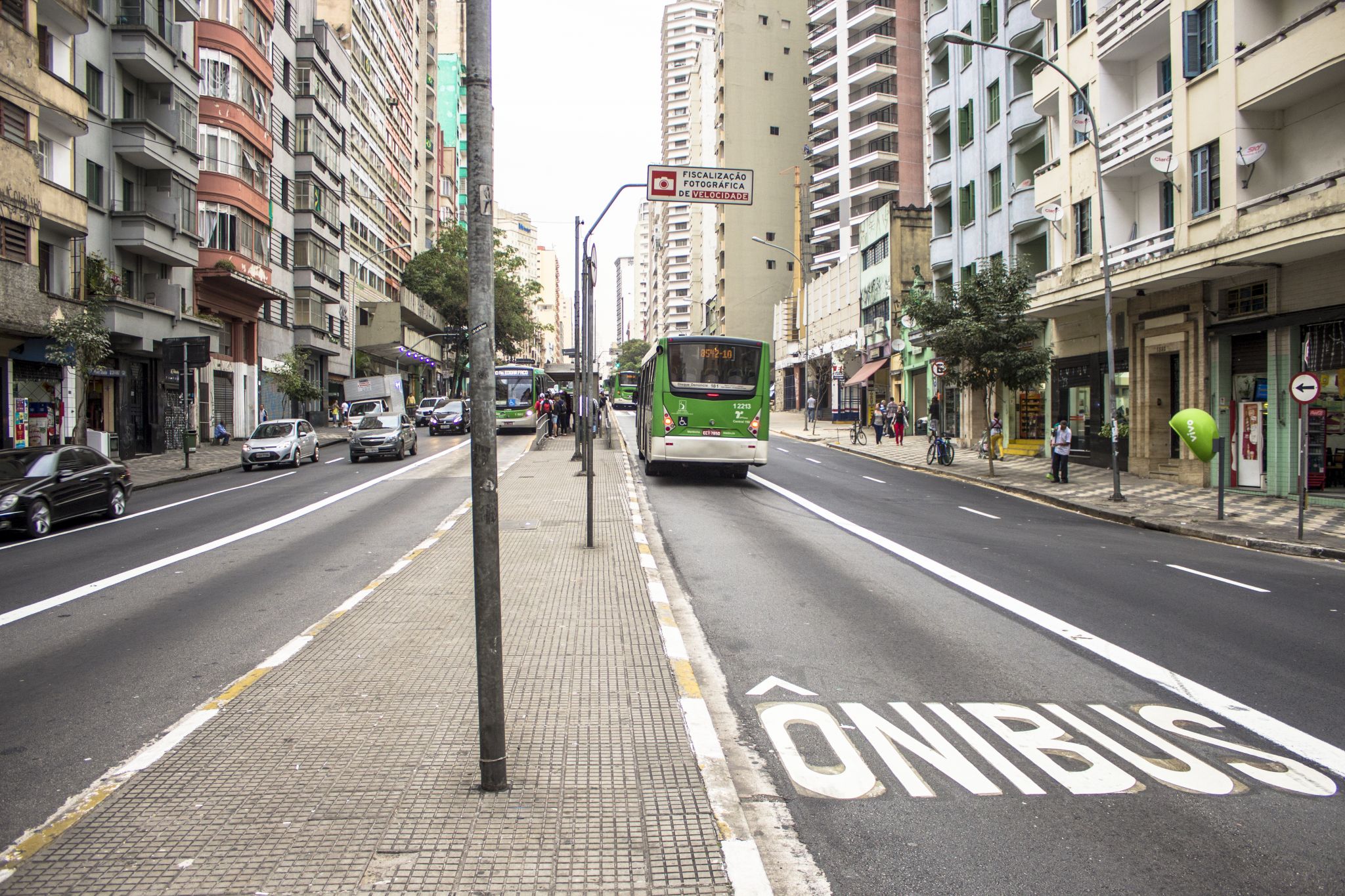 Faixa Preferencial De ônibus Pode Render Multa Assim Como Exclusiva