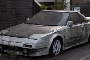 toyota japones carro na rua