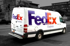 fedex van traseira portal