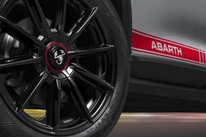 pulse abarth roda lateral portal