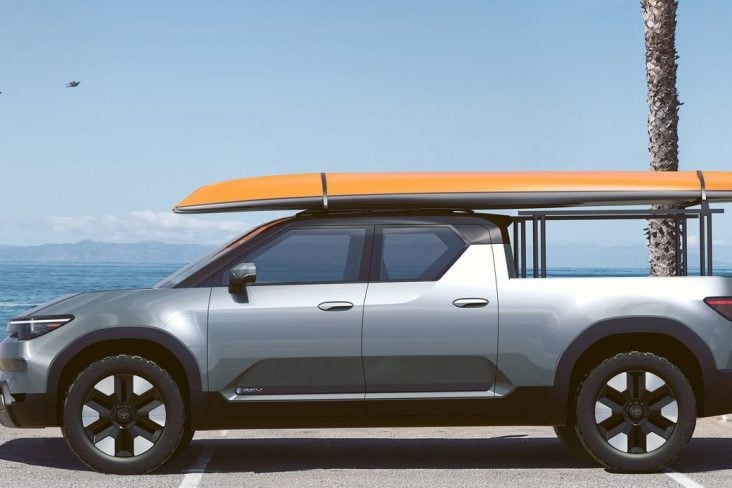 toyota epu concept torolla 2024 prata frente e lateral na praia