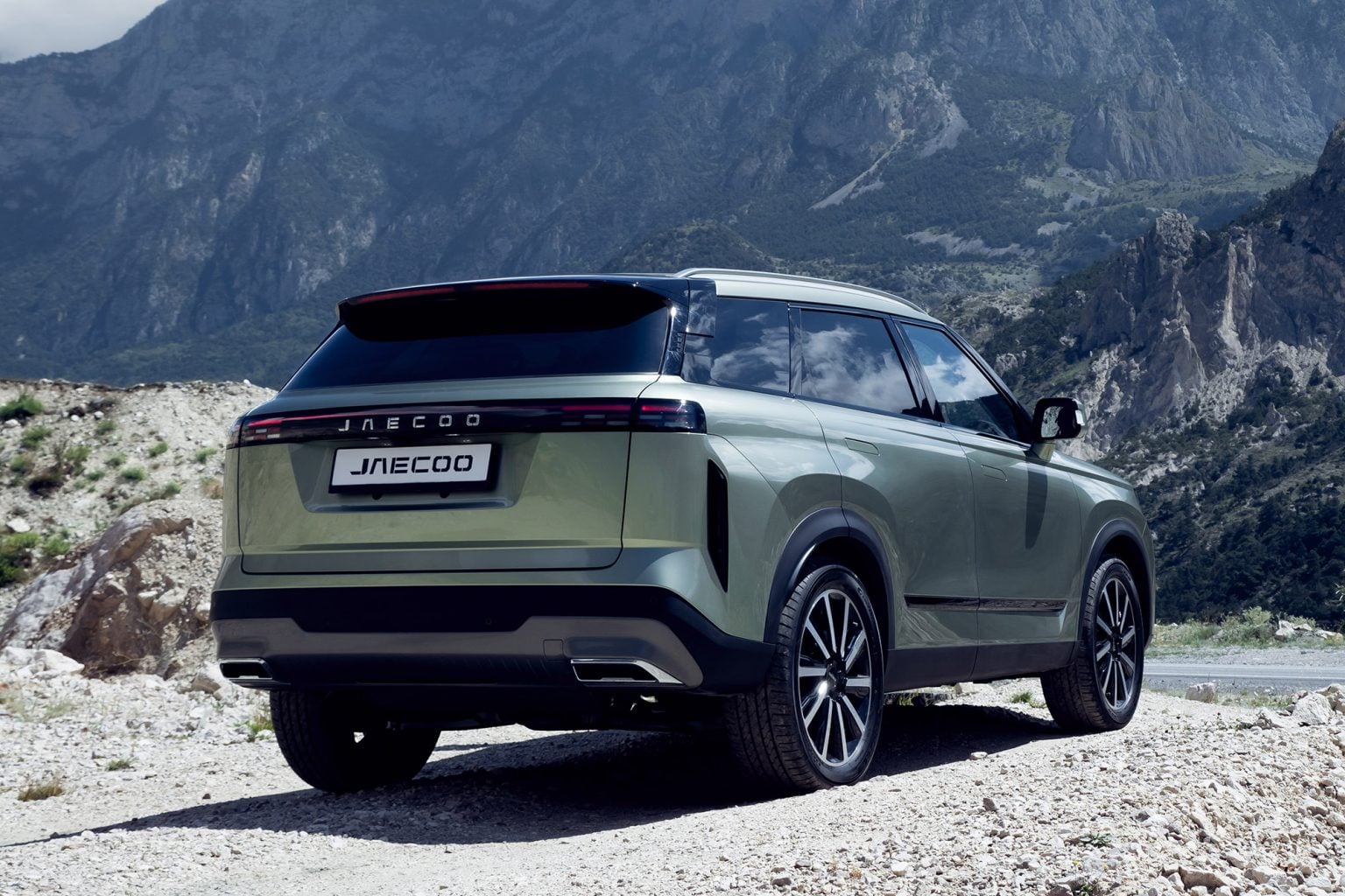 'Range Rover da Shopee'? Por que esse carro faz sucesso no Brasil e no ...