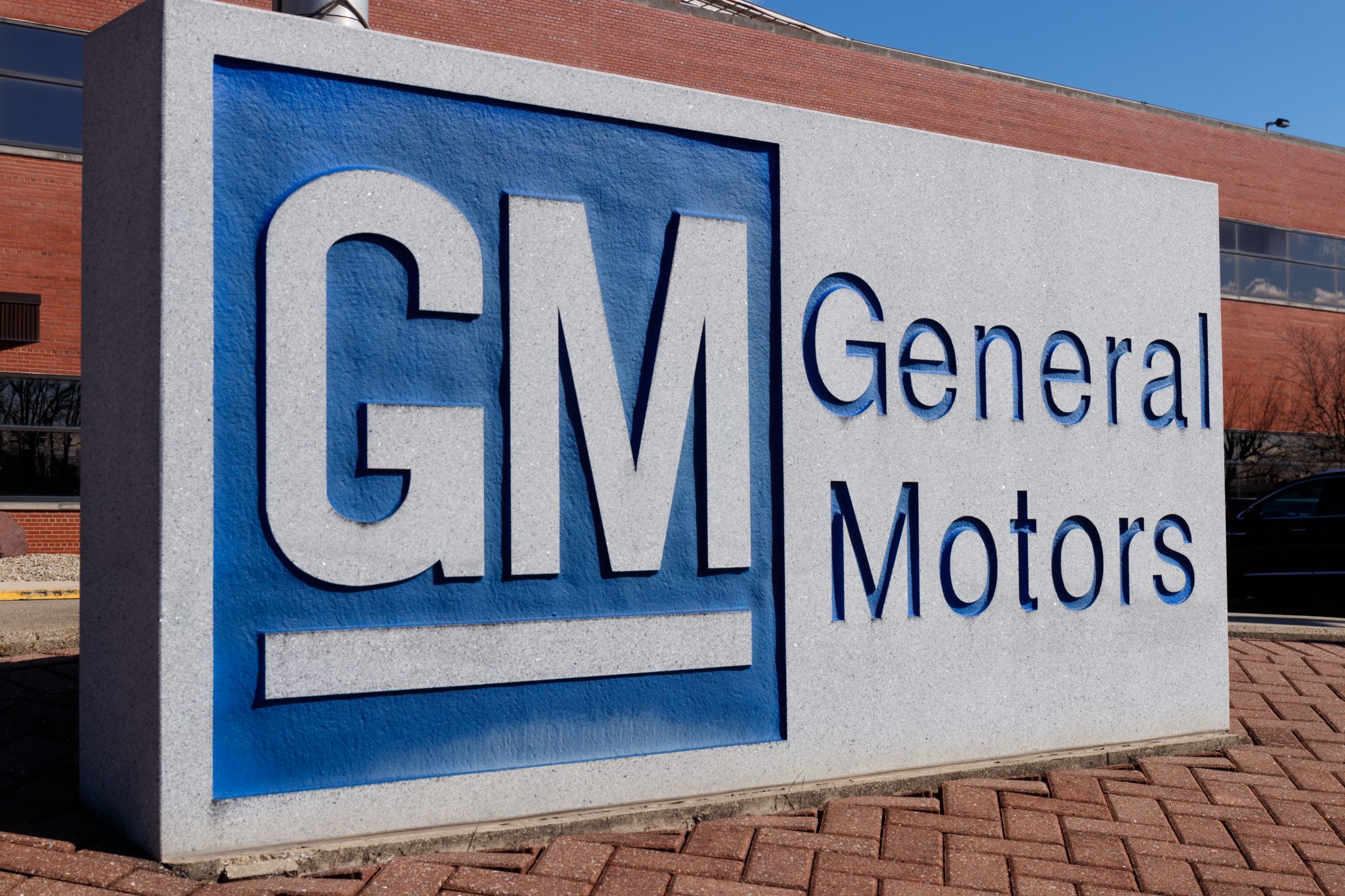GM comemora 25 anos em Gravataí e anuncia SUV inédito
