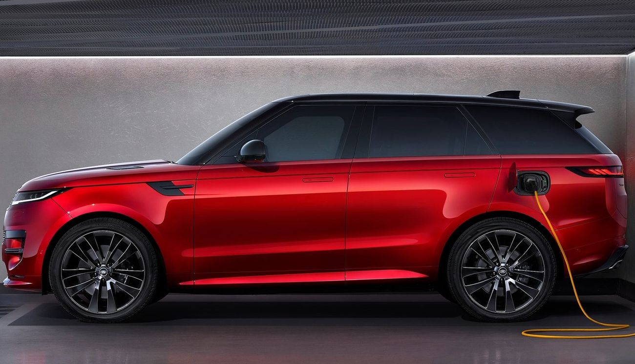 land rover sport hybrid 2023 vermelho lateral recarga